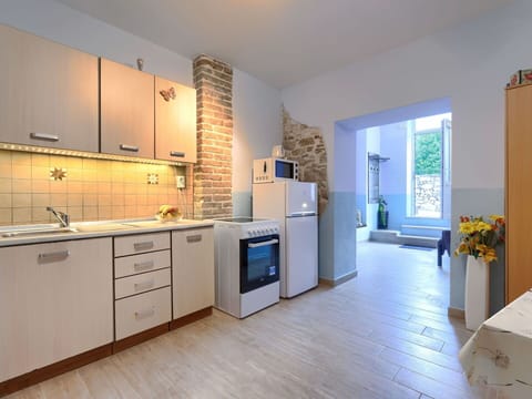 Furniture, Property, Cabinetry, Picture Frame, Window, Building, Comfort, Azure, Drawer, Wood