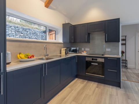 Sky, Furniture, Property, Table, Building, Chair, Shade, Interior Design, Outdoor Furniture, Window