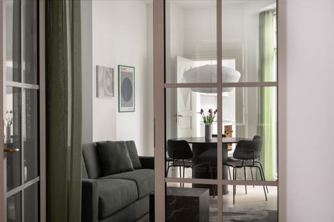 Exclusive Apartment | Living area | 45-inch Smart TV with digital channels, Netflix, streaming services