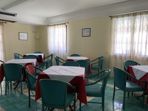 Furniture, Property, Chair, Window, Table, Building, Interior Design, Shade, Curtain, Real Estate