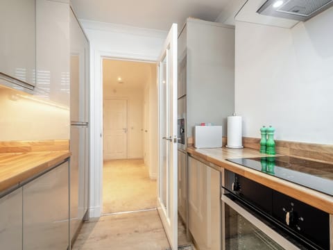 Kitchen | Luxury Moffat Apartment, Moffat, near Dumfries