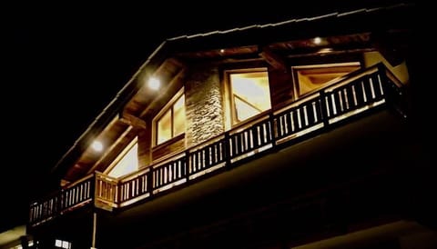 Building, Window, Facade, Font, Signage, Midnight, City, Metal