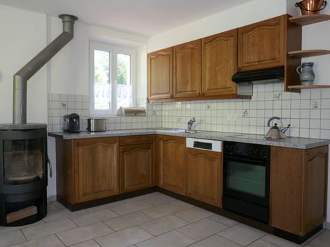 Furniture, Table, Sky, Chair, Wood, Interior Design, Tree, Floor, Shade, Building