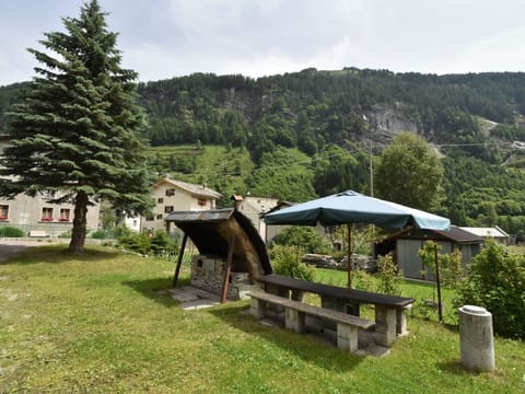 Water, Sky, Plant, Property, Swimming Pool, Azure, Shade, Outdoor Furniture, Sunlounger, Tree