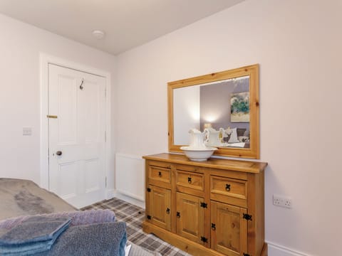 Double bedroom | The Servants Quarters - Pentland Escapes, Canisbay, near John O’ Groats