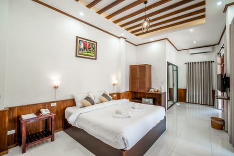 Standard Double Room | Free WiFi