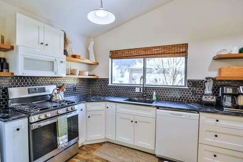 You'll find everything you need to create delicious meals in our kitchen, from plenty of prep space to a full-size oven range and cookware.