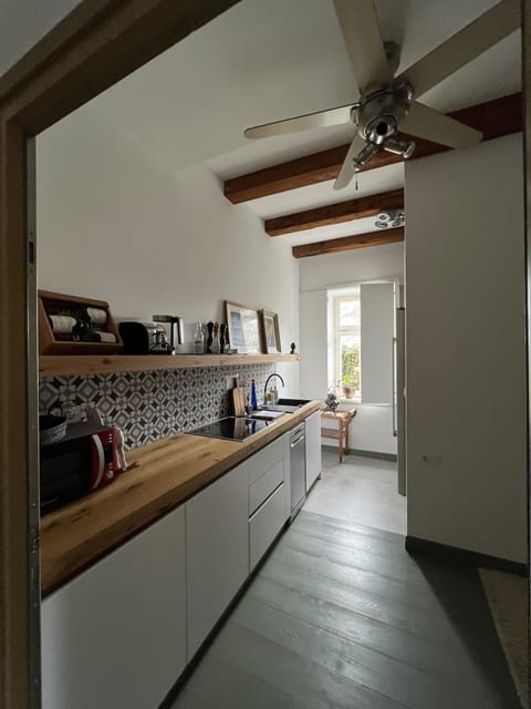 Shared kitchen facilities