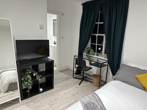 Apartment | 1 bedroom, iron/ironing board, free WiFi, bed sheets