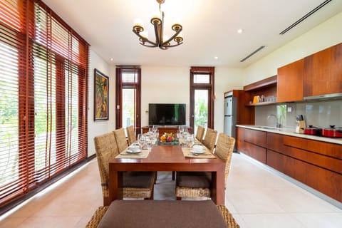 Superior Villa, 4 Bedrooms, Private Pool, Beach View | Private kitchen | Fridge, microwave, oven, stovetop