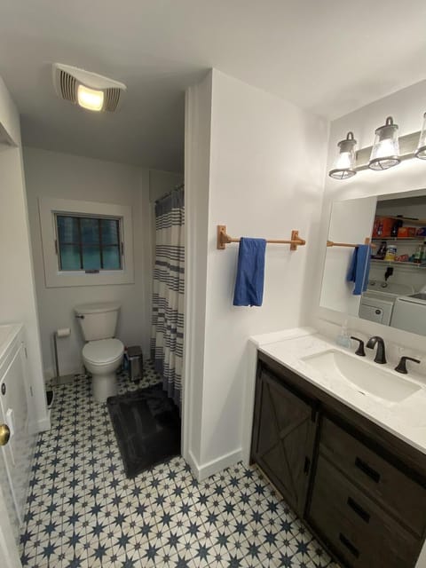 House, Multiple Beds, Kitchen (Crystal Cove - Private Oceanfront) | Bathroom | Towels, toilet paper
