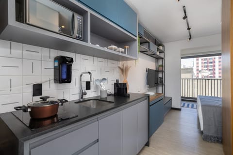 Basic Apartment | Private kitchen