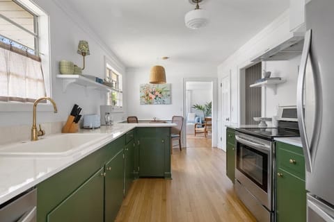 Fully stocked kitchen