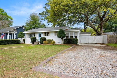 Plenty of space to park in the private driveway. Looking forward to hosting you in beautiful Old Village! 