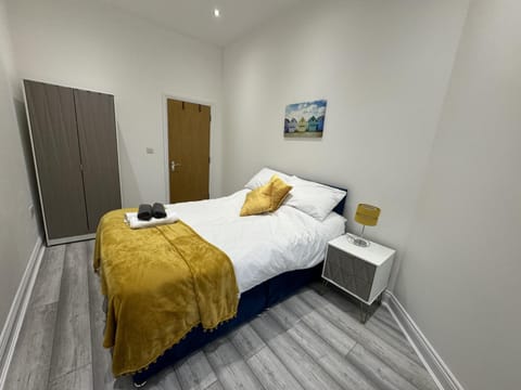 Apartment | 1 bedroom, iron/ironing board, free WiFi, bed sheets