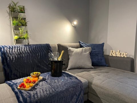 The North Wales Gathering Lounge