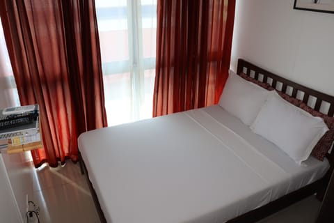 Studio Apartment | Hypo-allergenic bedding, individually furnished, desk, free WiFi