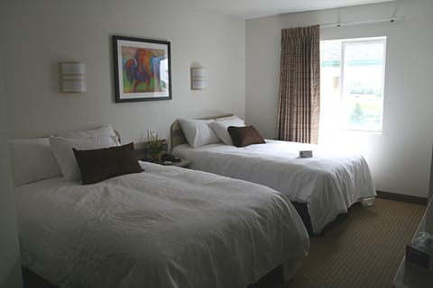 Standard Double Room | Egyptian cotton sheets, premium bedding, desk, blackout drapes