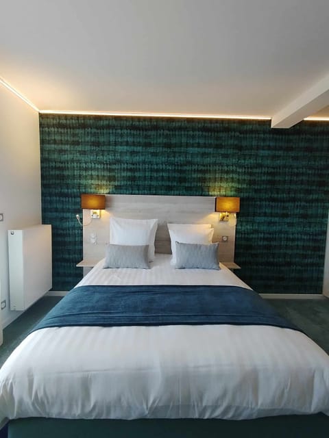 Comfort Room, Sea View | In-room safe, desk, soundproofing, free WiFi