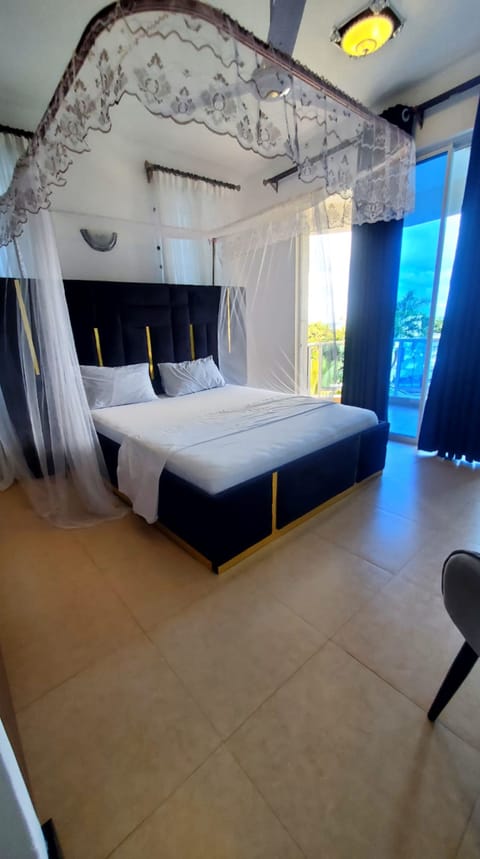 Superior Apartment, 5 Bedrooms, Ocean View | Free WiFi
