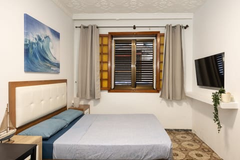 Basic Suite, 1 Double Bed | Free WiFi