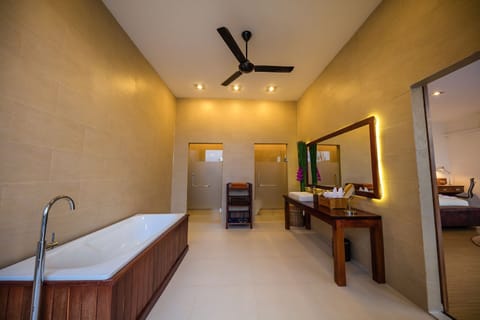 Honeymoon Villa, Private Pool, Pool View | Bathroom | Separate tub and shower, rainfall showerhead, designer toiletries