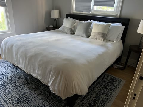 Luxury Apartment | Egyptian cotton sheets, premium bedding, individually decorated