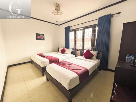 Superior Triple Room | Desk, soundproofing, free WiFi, bed sheets