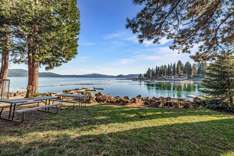 Docks are available for use from May 1st to Sept 30th.