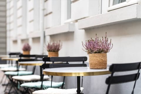 The Safe- Luxury room with en suite bathroom