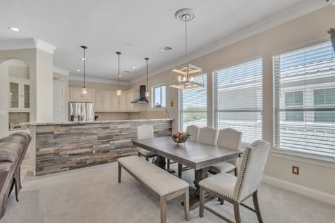 House, 3 Bedrooms | Private kitchen | Fridge, oven, coffee/tea maker