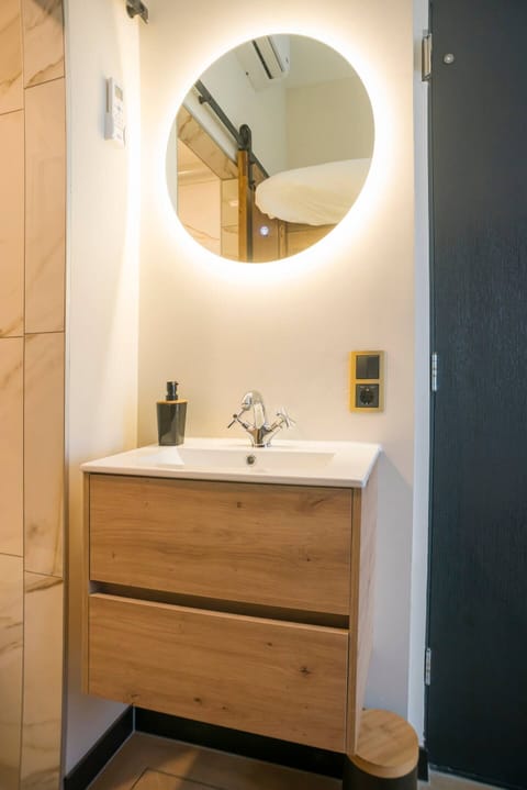 Enjoy the privacy and convenience of your own newly renovated ensuite bathroom.