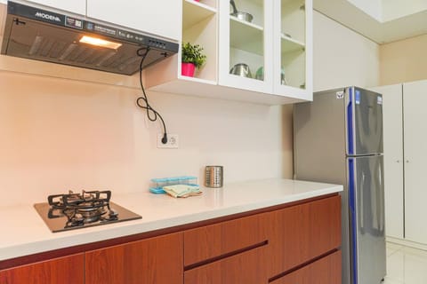 Apartment | Private kitchen | Fridge, stovetop, rice cooker