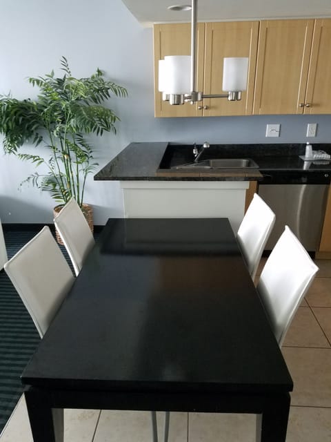 Condo, 3 Bedrooms, Balcony, Ocean View | Private kitchen | Full-size fridge, microwave, oven, stovetop