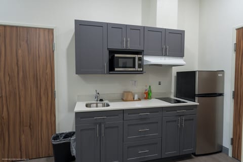 Deluxe Single Room | Private kitchen