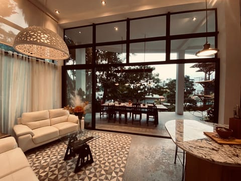 Luxury Villa | Living area