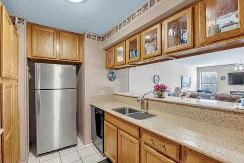 f83f3b57-bb54-4b94-bdef-dabdb5957a11