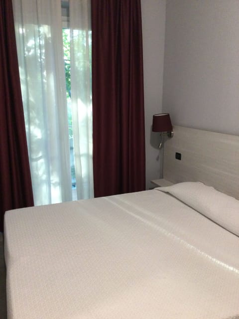 Basic Room, City View | In-room safe, blackout drapes, free WiFi