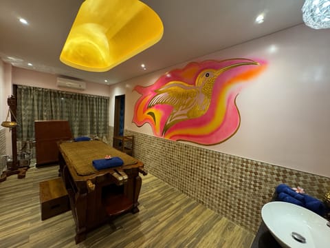 Steam room, body treatments, hot stone massages, deep-tissue massages