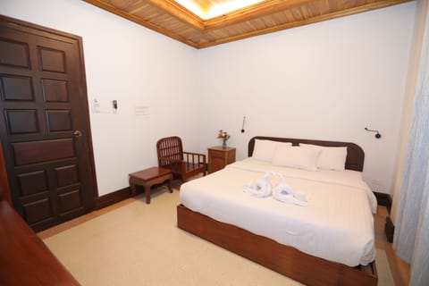 Economy Double Room | Desk, laptop workspace, soundproofing, free WiFi