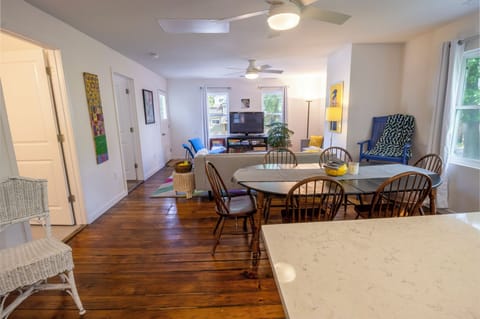 Main Level | Kitchen | Dining