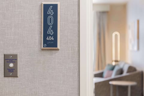 Iron/ironing board, free WiFi