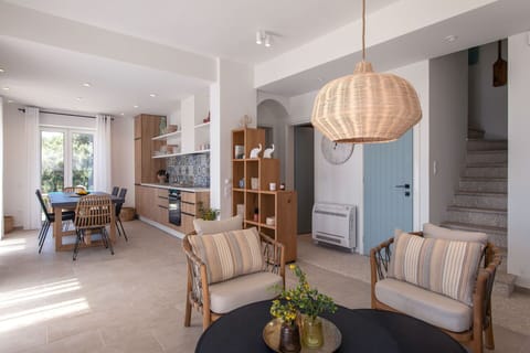 Kitchen, Living Room