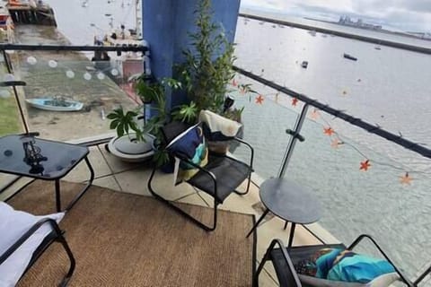 The perfect spot for morning coffees and evening wines.