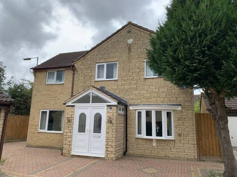 F1bf685f a3dd 4d10 810b cd15d3d4c1a0