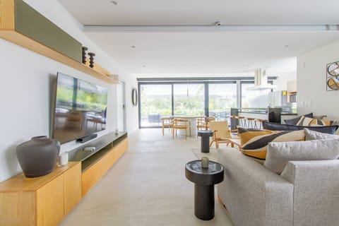 Modern living area with full amenities.
