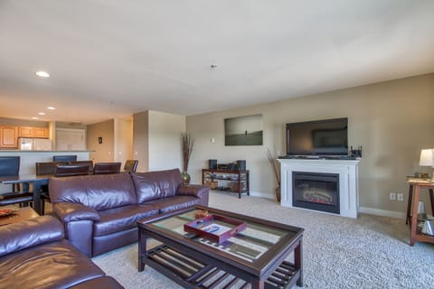 1027 Vacation by the Sea