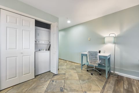 113 Vacation by the Sea