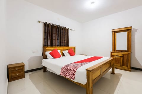 Classic Room | Desk, free WiFi, bed sheets