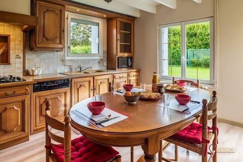 Serenissime - cuisine vue 1